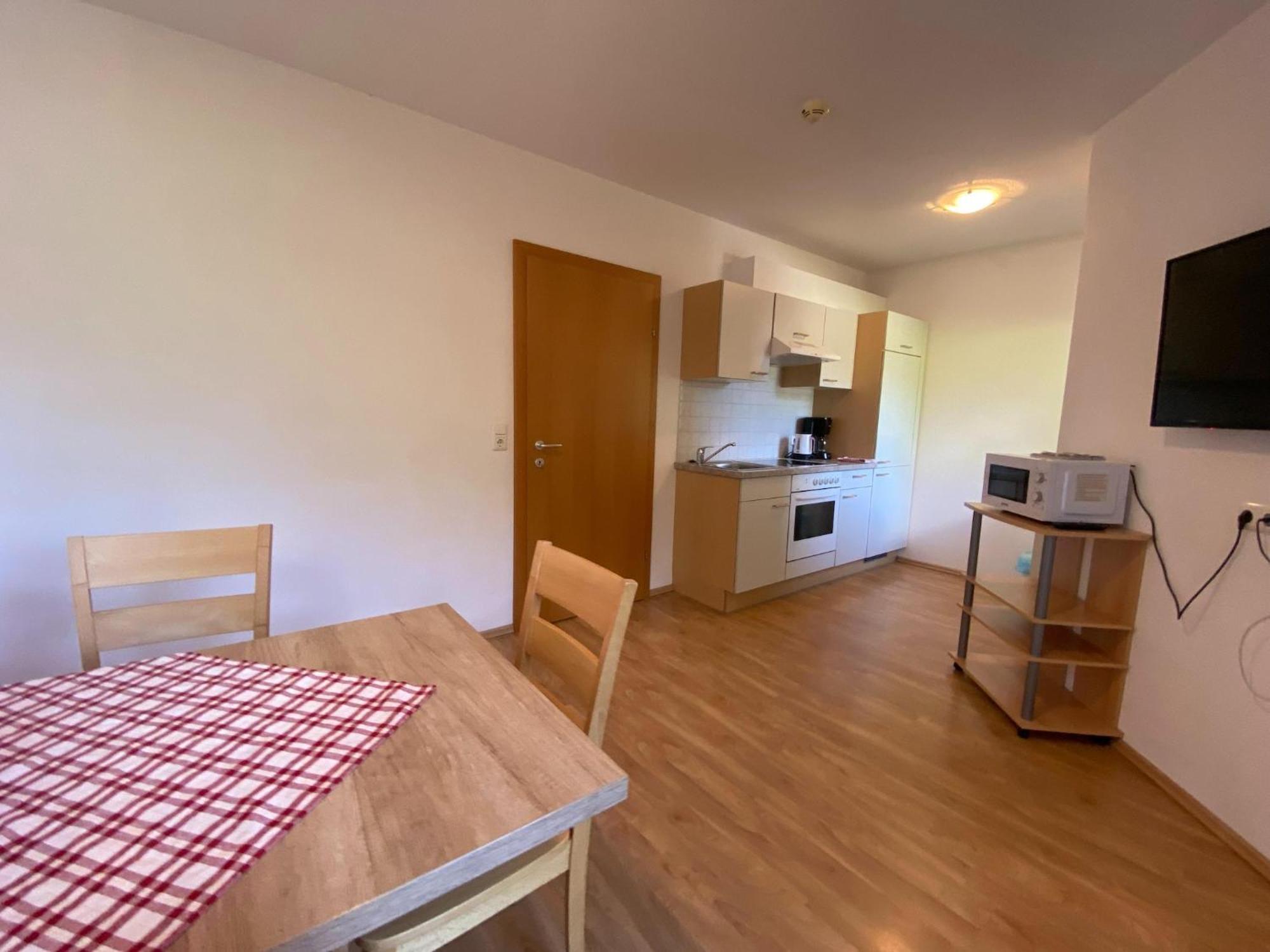 Apartment In Neustift In A Quiet Location นอยชติฟ อิม ชตูไปทัล ภายนอก รูปภาพ